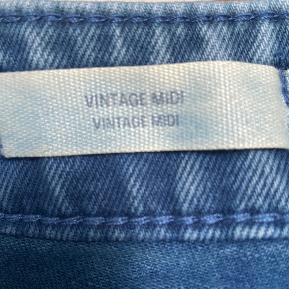 Universal Thread Jean Shorts - Picture 4 of 4